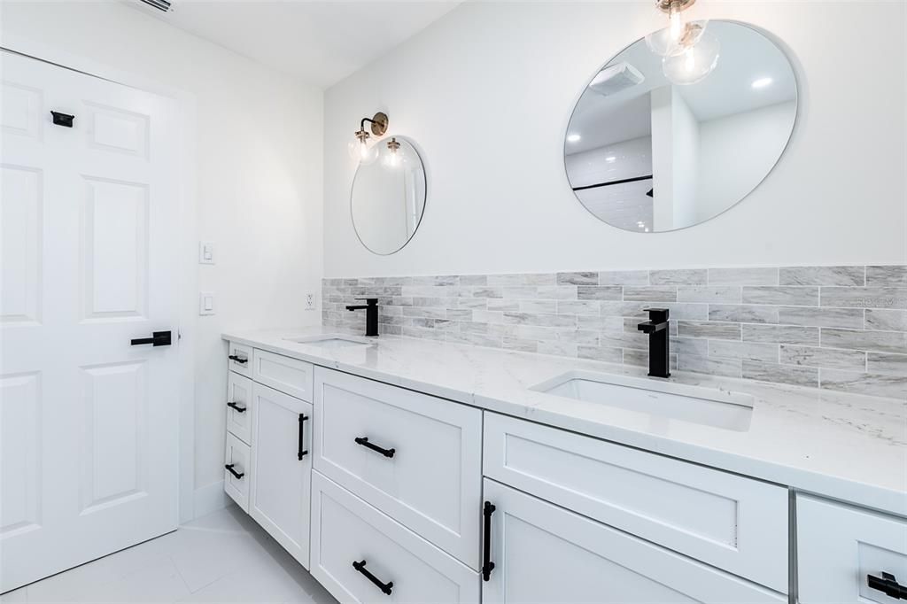 For Rent: $3,995 (3 beds, 2 baths, 2234 Square Feet)