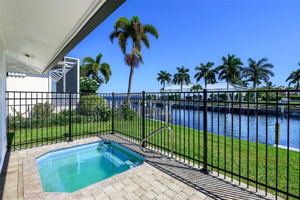 For Rent: $3,995 (3 beds, 2 baths, 2234 Square Feet)