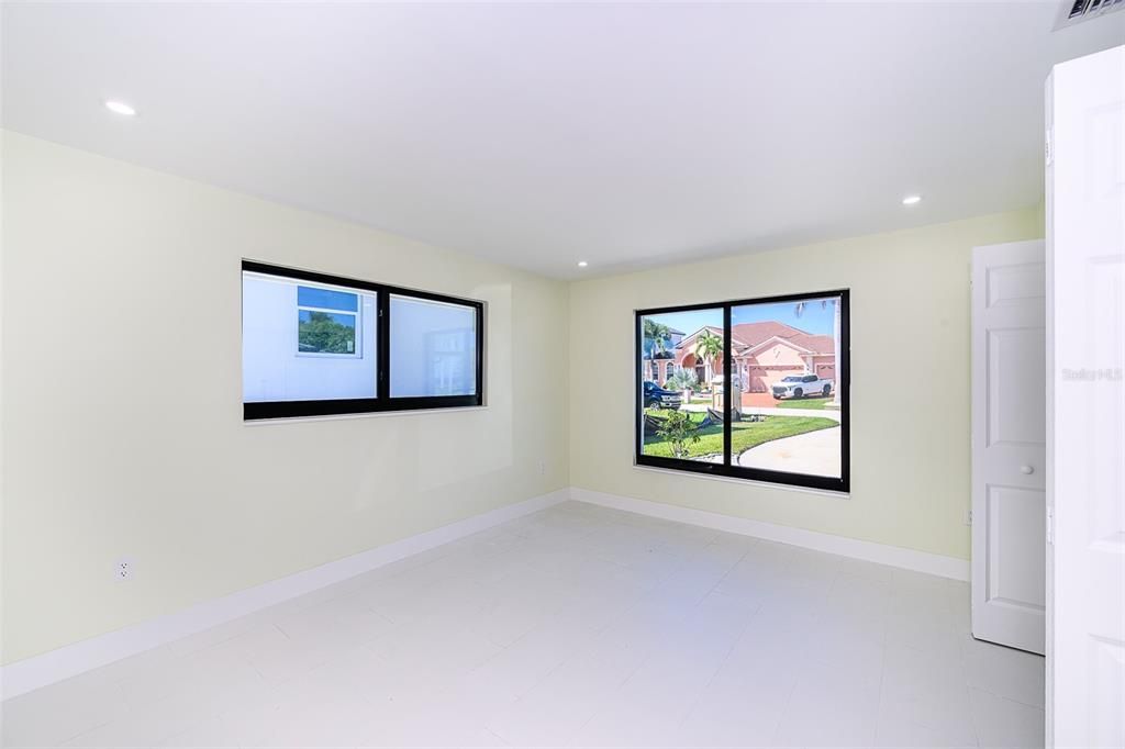For Rent: $3,995 (3 beds, 2 baths, 2234 Square Feet)