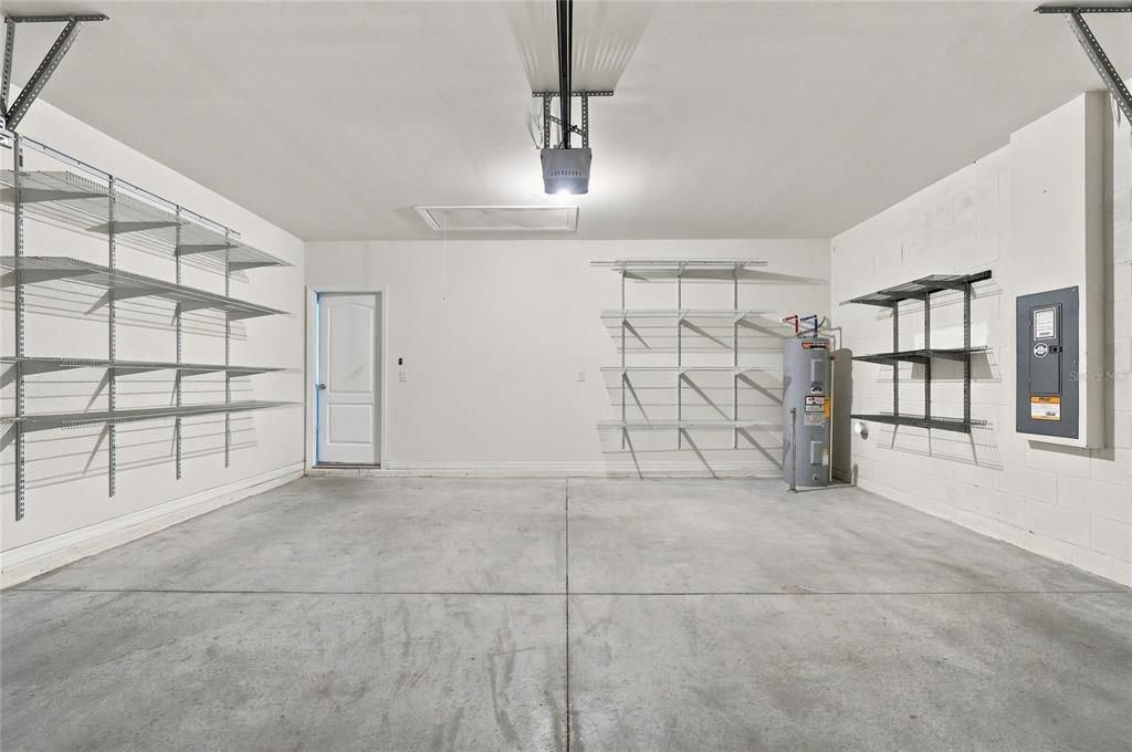 На продажу: $289,000 (4 спален, 2 ванн, 1851 Квадратных фут)