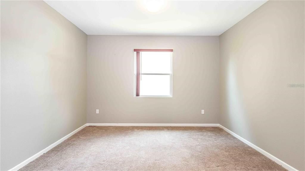 For Rent: $2,300 (3 beds, 2 baths, 2208 Square Feet)