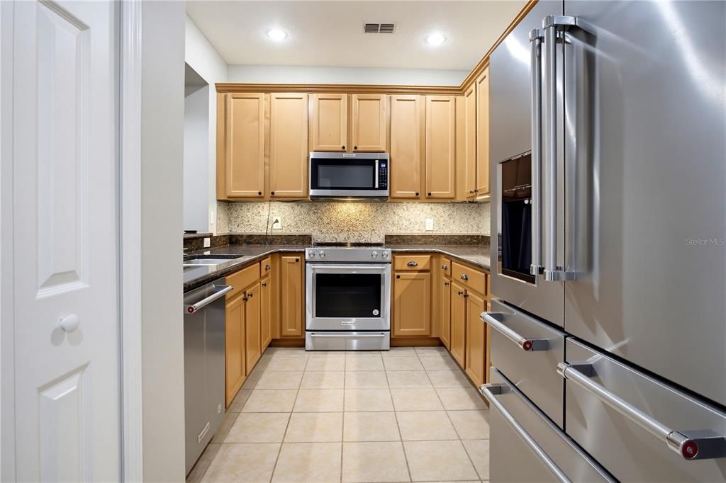 For Sale: $335,000 (3 beds, 2 baths, 1680 Square Feet)