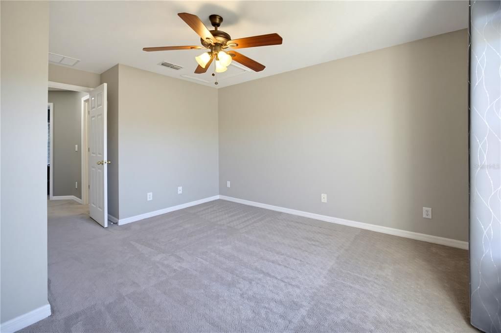 For Sale: $335,000 (3 beds, 2 baths, 1680 Square Feet)