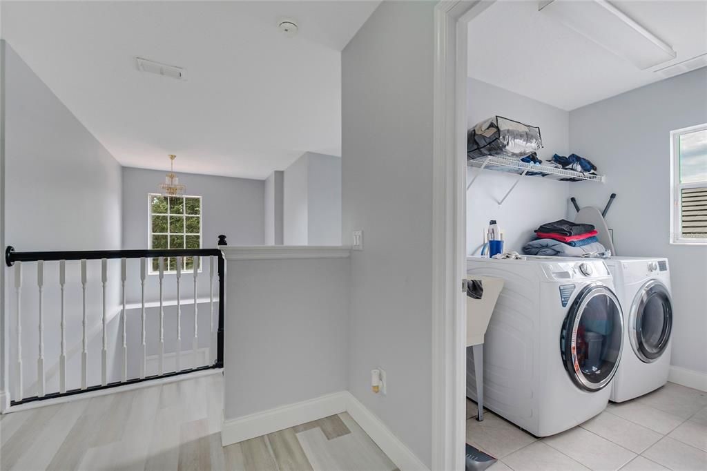 En Venta: $750,000 (4 camas, 3 baños, 3049 Pies cuadrados)