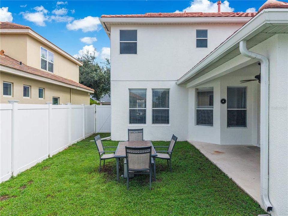 En Venta: $750,000 (4 camas, 3 baños, 3049 Pies cuadrados)