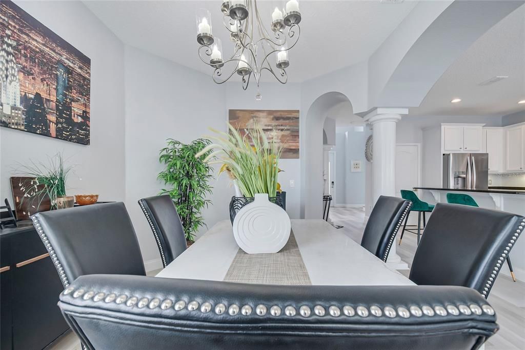 En Venta: $750,000 (4 camas, 3 baños, 3049 Pies cuadrados)