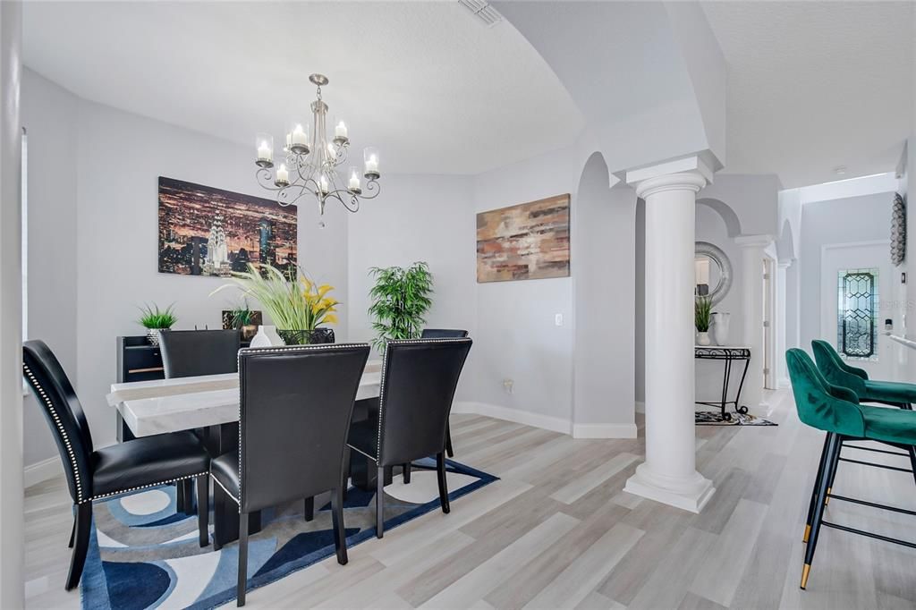 En Venta: $750,000 (4 camas, 3 baños, 3049 Pies cuadrados)