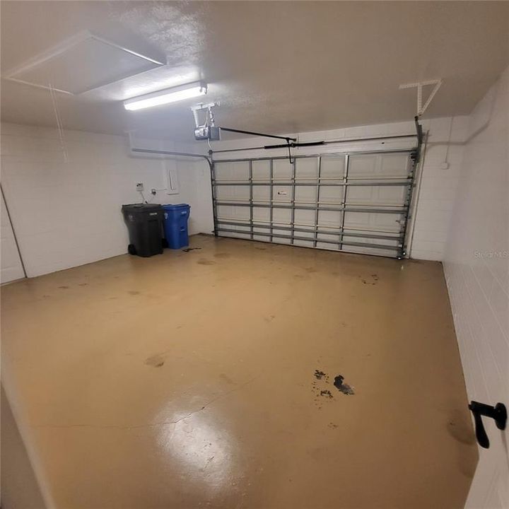 En Renta: $2,595 (3 camas, 2 baños, 1586 Pies cuadrados)
