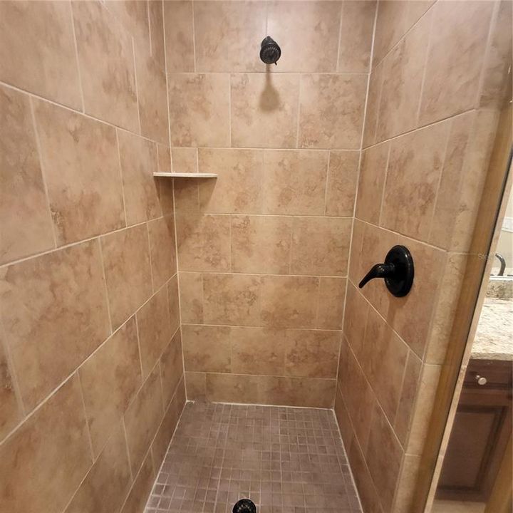 En Renta: $2,595 (3 camas, 2 baños, 1586 Pies cuadrados)