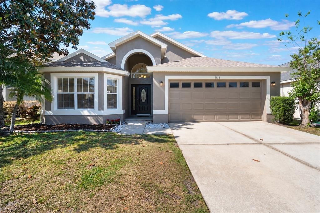 For Rent: $3,150 (4 beds, 2 baths, 2167 Square Feet)
