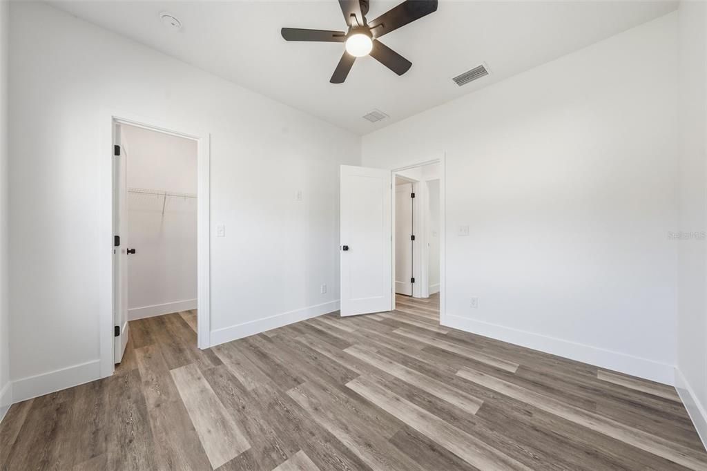 For Sale: $314,900 (3 beds, 2 baths, 1235 Square Feet)