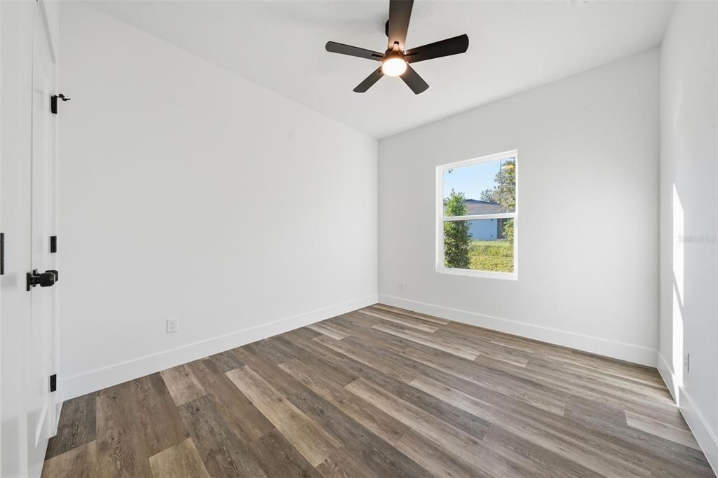 For Sale: $314,900 (3 beds, 2 baths, 1235 Square Feet)