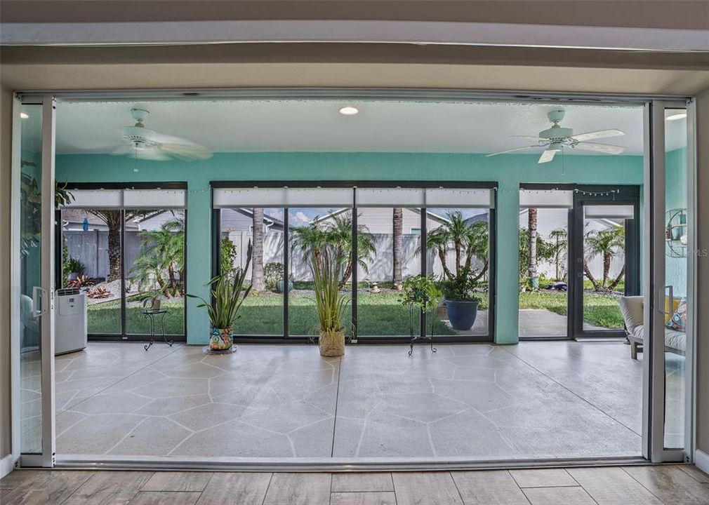 Activo con contrato: $475,000 (3 camas, 2 baños, 1935 Pies cuadrados)