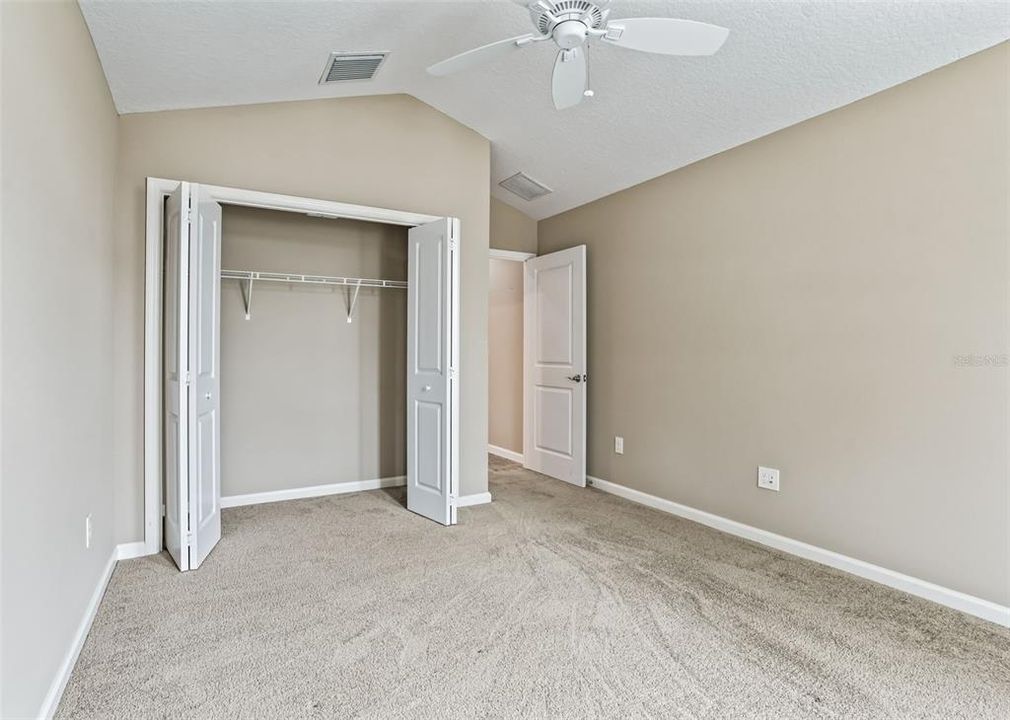 Activo con contrato: $475,000 (3 camas, 2 baños, 1935 Pies cuadrados)