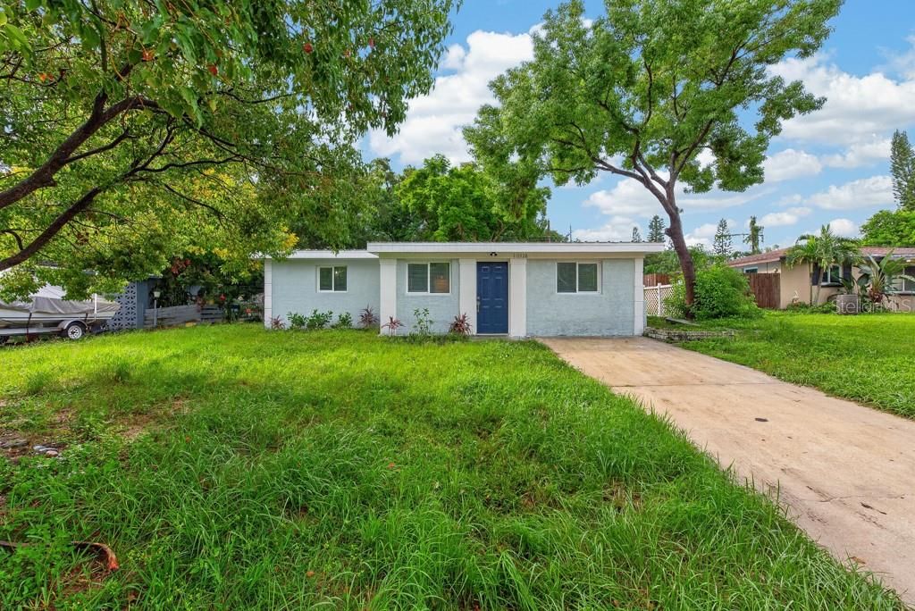 En Venta: $300,000 (2 camas, 1 baños, 1358 Pies cuadrados)