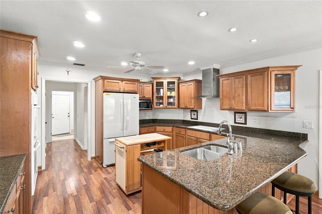En Venta: $339,900 (3 camas, 2 baños, 2273 Pies cuadrados)