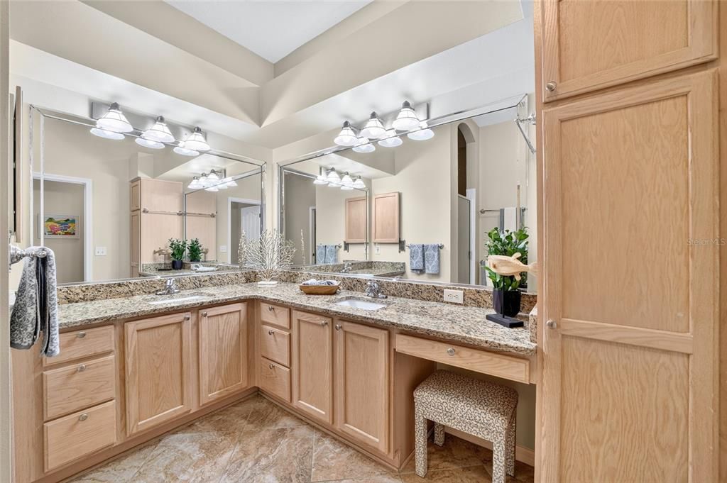 For Sale: $439,500 (3 beds, 2 baths, 2174 Square Feet)