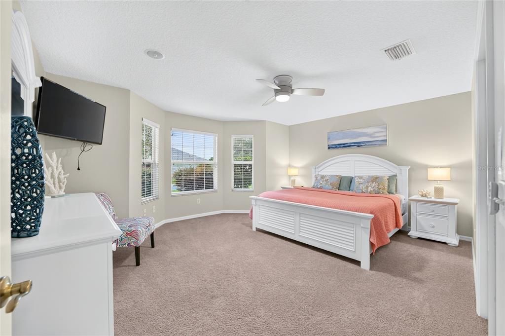 For Sale: $439,500 (3 beds, 2 baths, 2174 Square Feet)