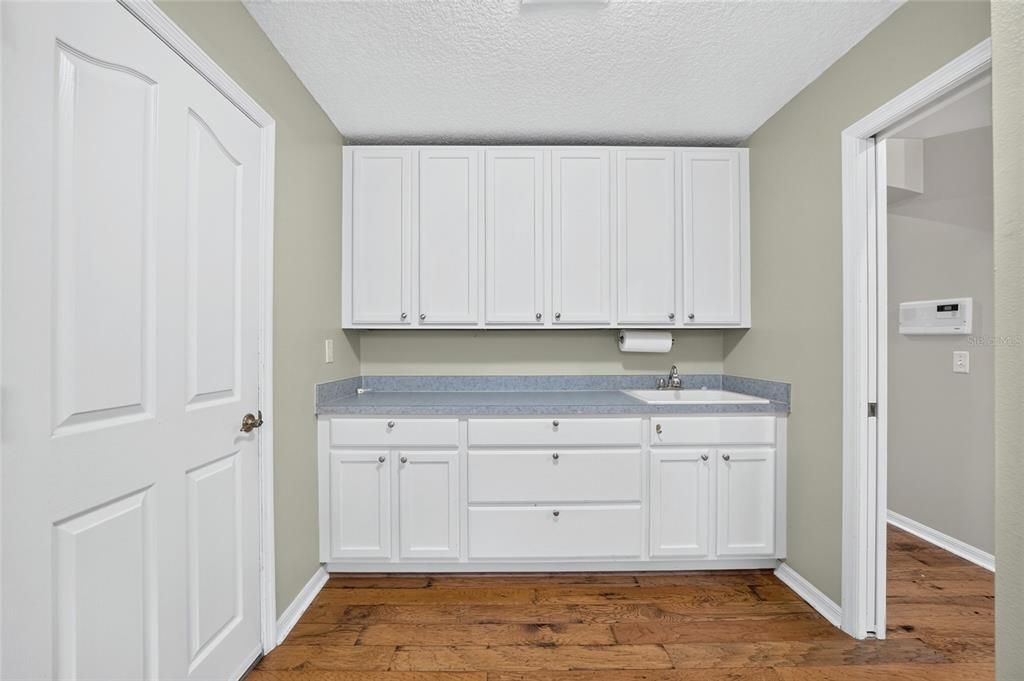 For Sale: $439,500 (3 beds, 2 baths, 2174 Square Feet)