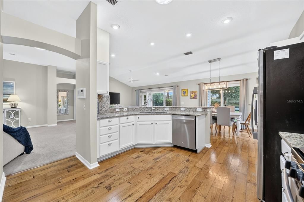 For Sale: $439,500 (3 beds, 2 baths, 2174 Square Feet)