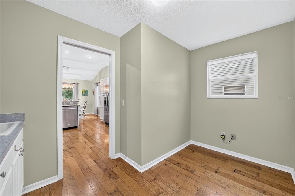 For Sale: $439,500 (3 beds, 2 baths, 2174 Square Feet)