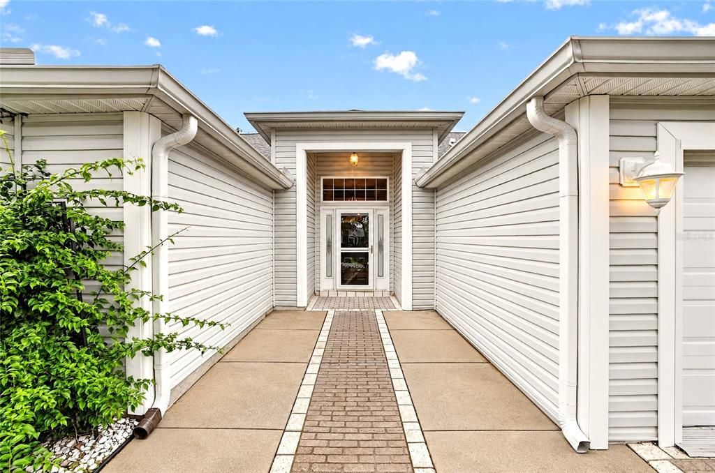 For Sale: $439,500 (3 beds, 2 baths, 2174 Square Feet)