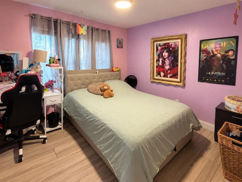 En Venta: $560,000 (5 camas, 4 baños, 2047 Pies cuadrados)