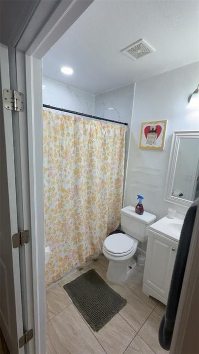 En Venta: $560,000 (5 camas, 4 baños, 2047 Pies cuadrados)