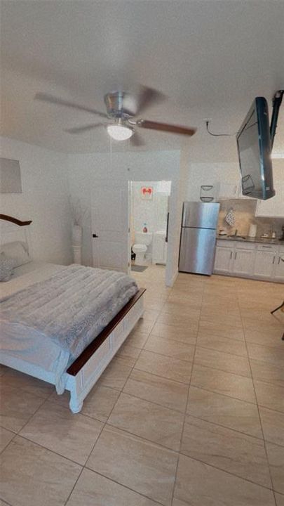 En Venta: $560,000 (5 camas, 4 baños, 2047 Pies cuadrados)