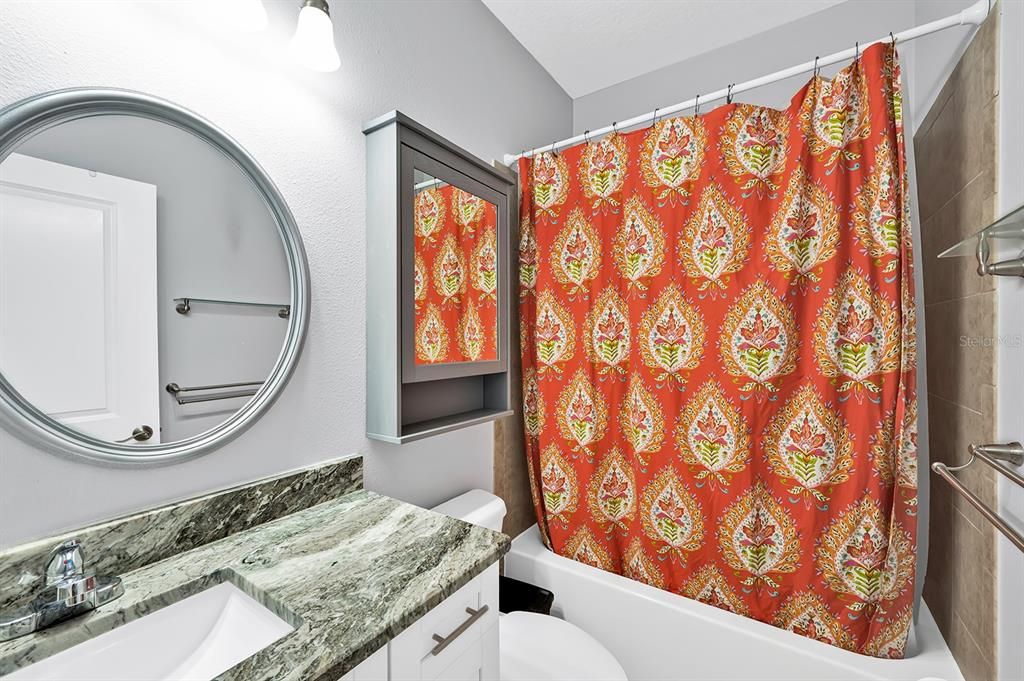 В аренду: $2,300 (3 спален, 2 ванн, 1383 Квадратных фут)