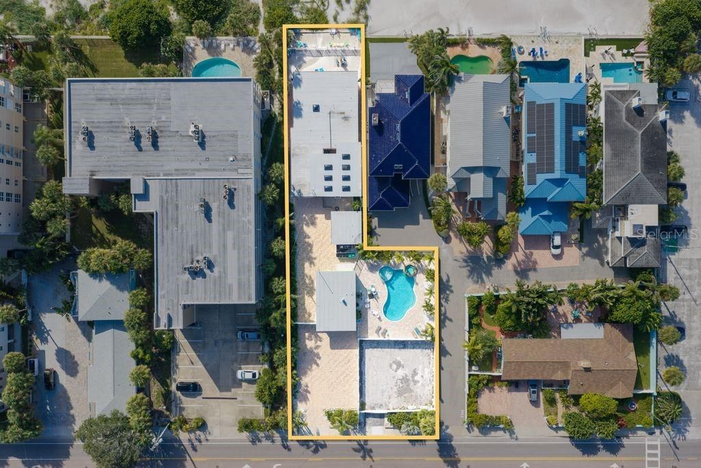 For Sale: $5,395,000 (0.45 acres)