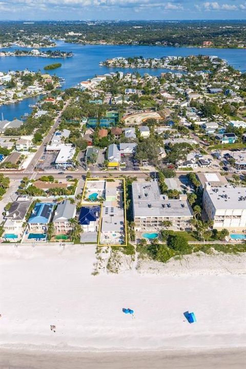 For Sale: $5,395,000 (0.45 acres)
