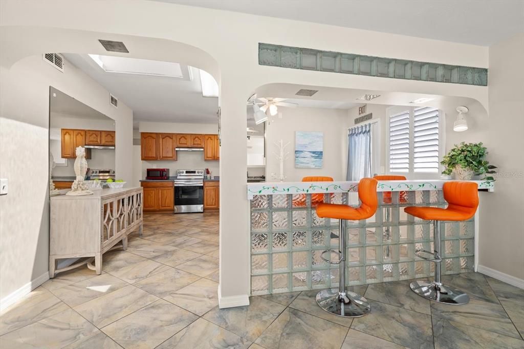 For Sale: $5,395,000 (0.45 acres)