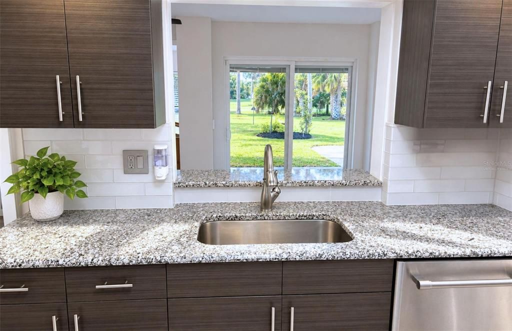 На продажу: $449,900 (4 спален, 3 ванн, 2870 Квадратных фут)