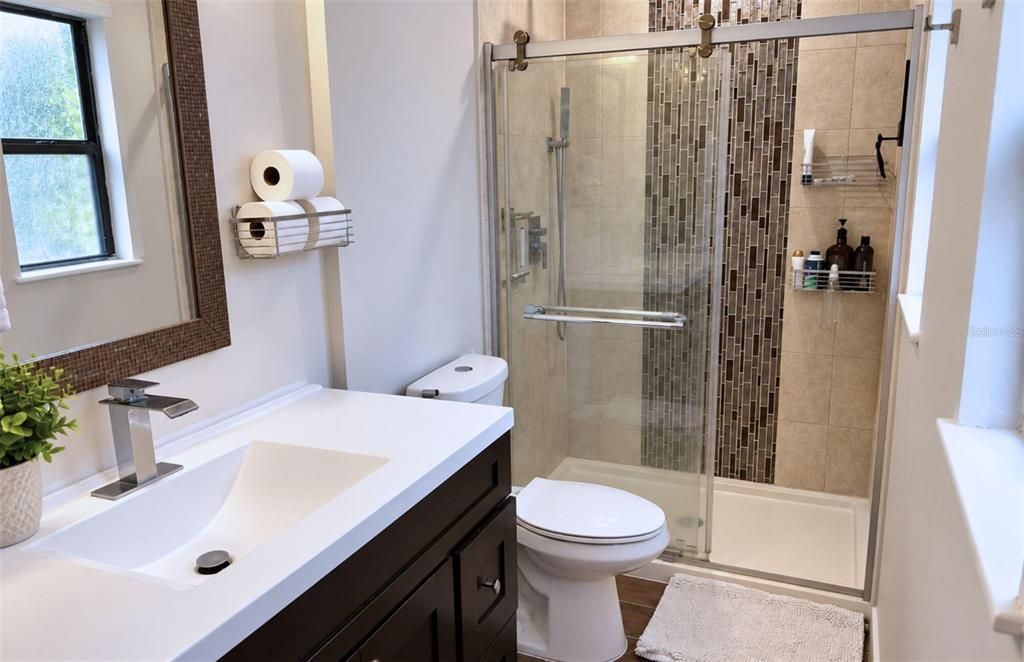 На продажу: $449,900 (4 спален, 3 ванн, 2870 Квадратных фут)