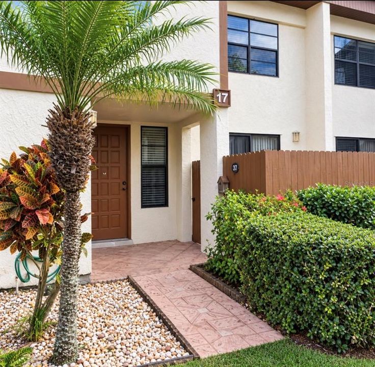 En Venta: $266,000 (3 camas, 2 baños, 1335 Pies cuadrados)