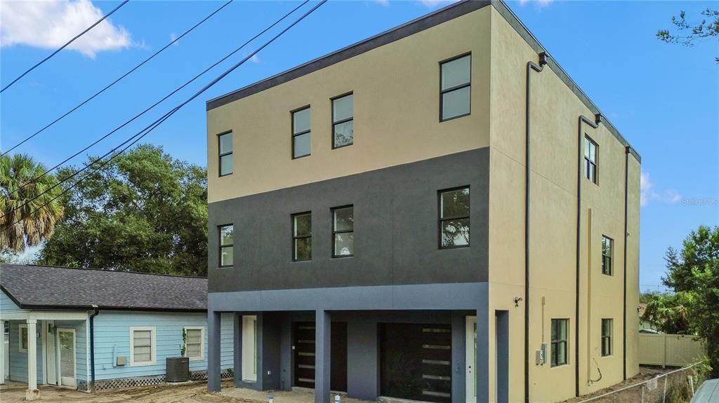 For Sale: $1,199,000 (8 beds, 0 baths, 5037 Square Feet)