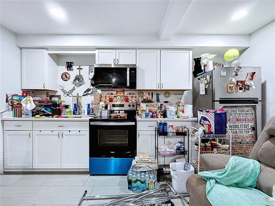 На продажу: $449,990 (5 спален, 3 ванн, 2220 Квадратных фут)