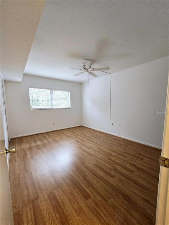 For Rent: $1,225 (1 beds, 1 baths, 716 Square Feet)
