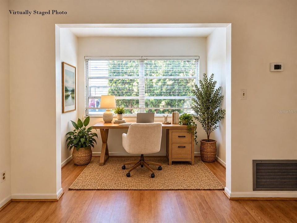 For Rent: $1,225 (1 beds, 1 baths, 716 Square Feet)