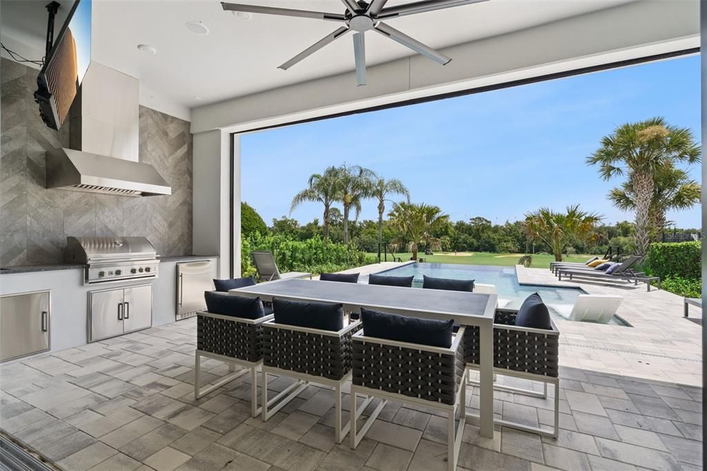 For Sale: $3,300,000 (7 beds, 7 baths, 5546 Square Feet)