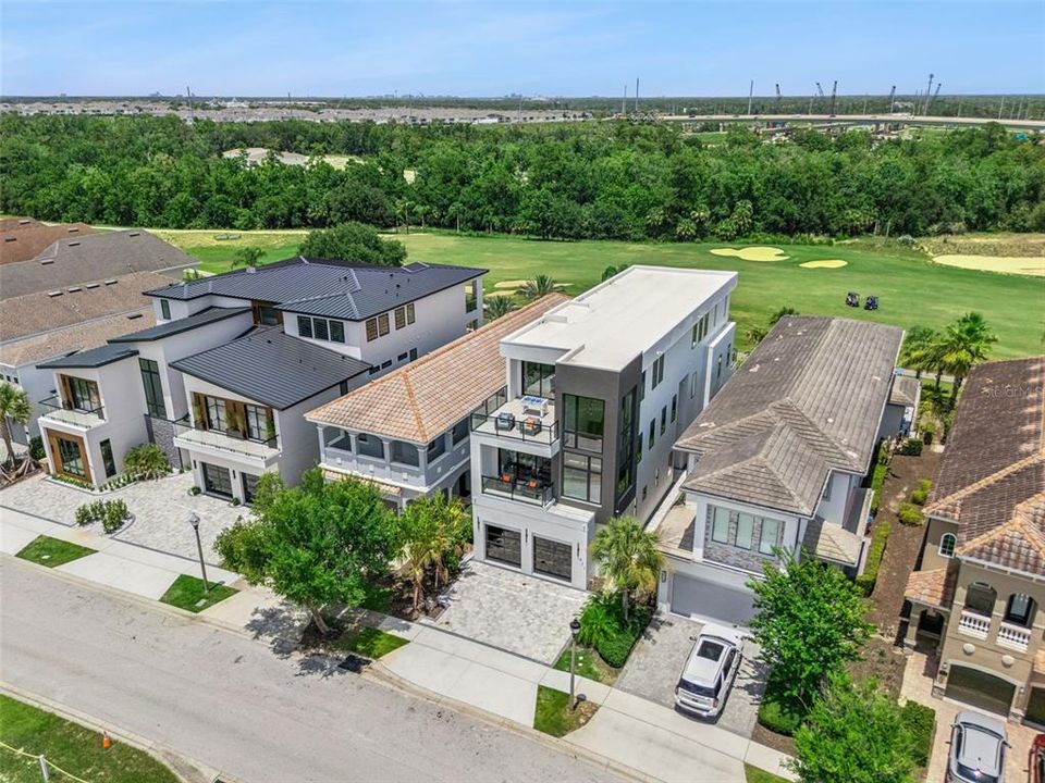 For Sale: $3,300,000 (7 beds, 7 baths, 5546 Square Feet)