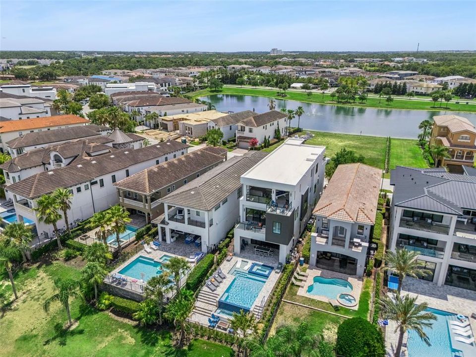 For Sale: $3,300,000 (7 beds, 7 baths, 5546 Square Feet)