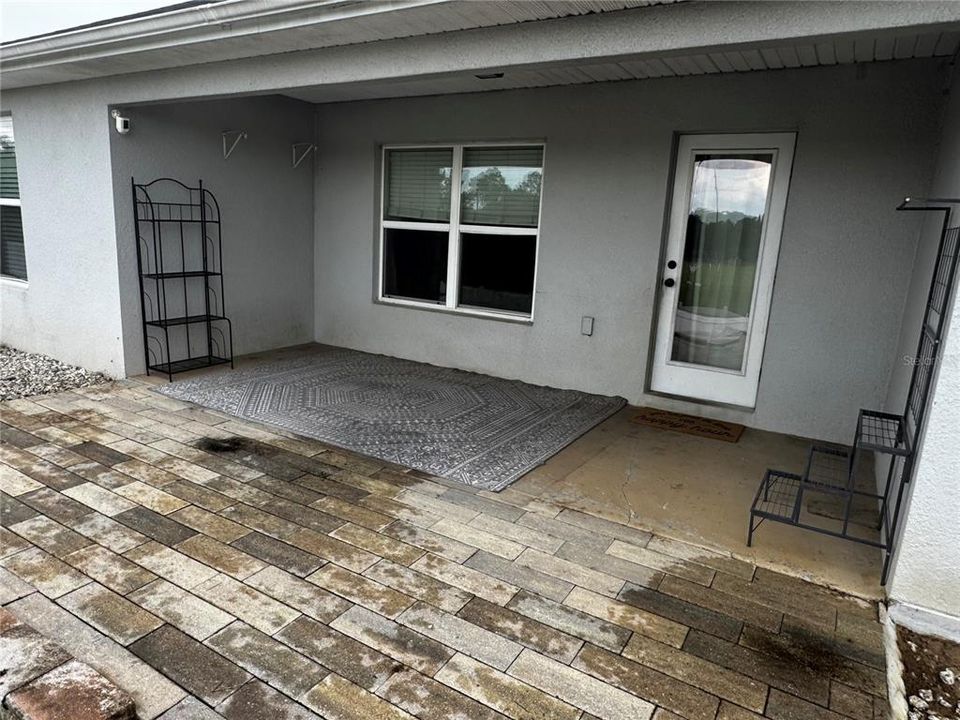 En Venta: $329,500 (4 camas, 2 baños, 1864 Pies cuadrados)