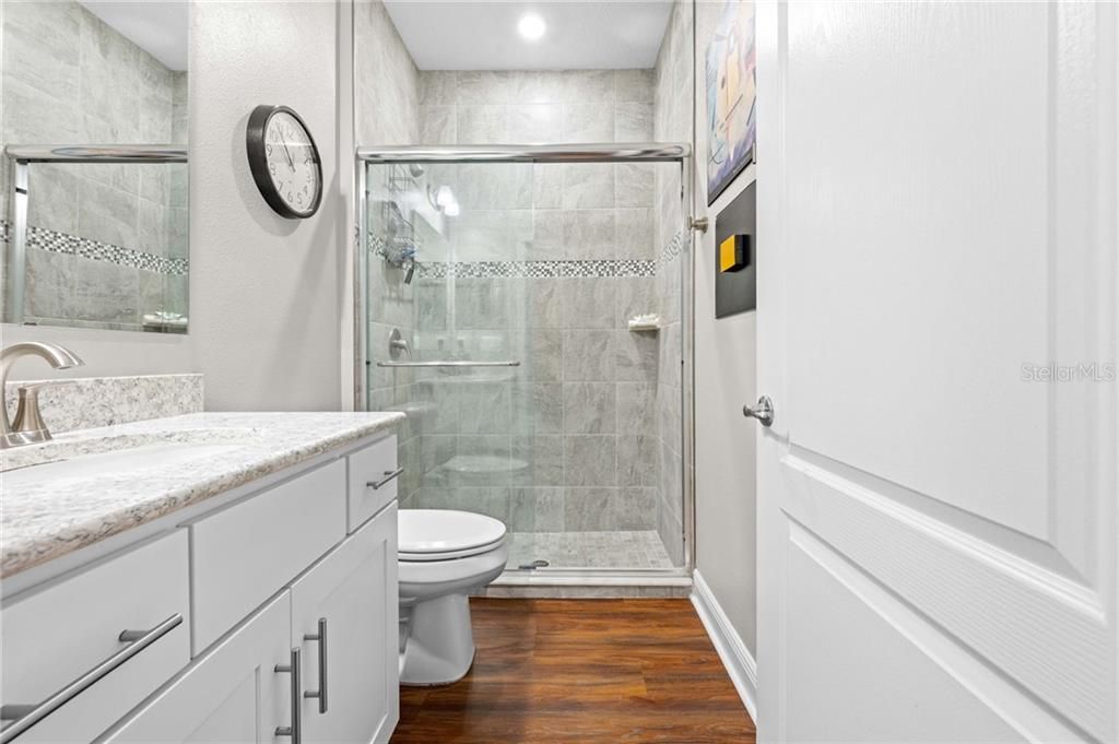 En Venta: $379,000 (4 camas, 3 baños, 2286 Pies cuadrados)