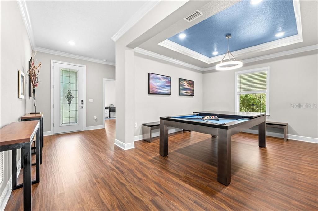 En Venta: $379,000 (4 camas, 3 baños, 2286 Pies cuadrados)