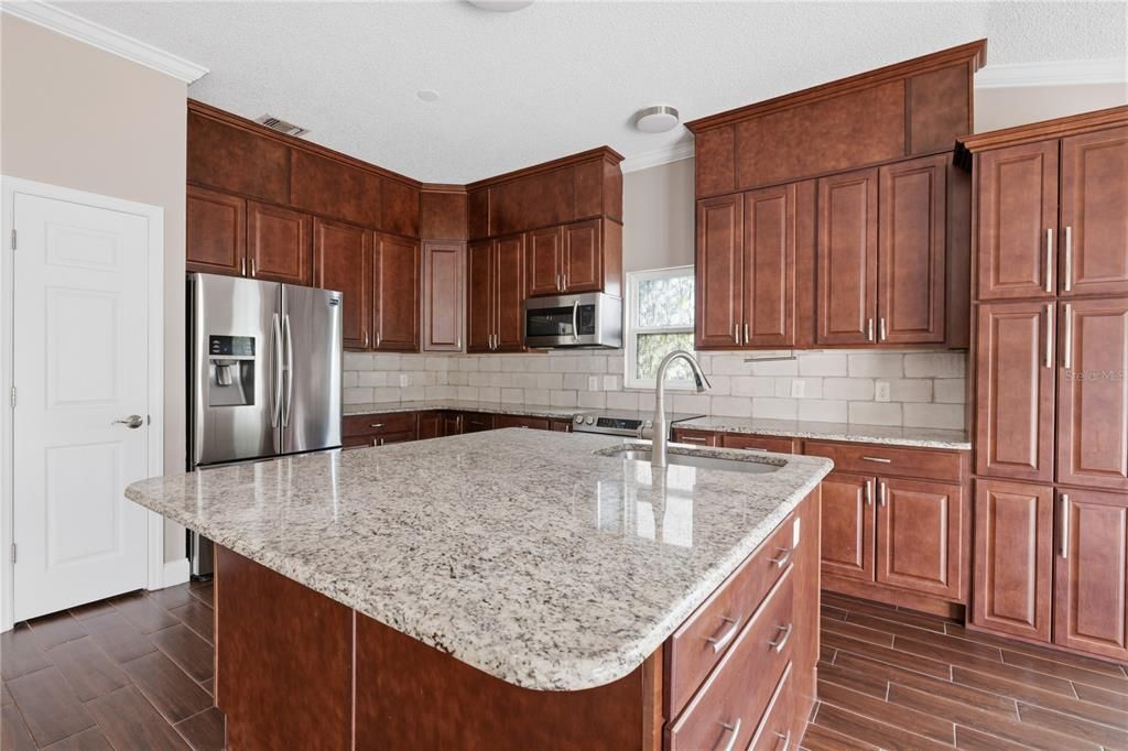En Venta: $450,000 (3 camas, 2 baños, 1658 Pies cuadrados)