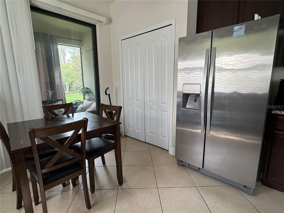 En Renta: $2,450 (3 camas, 2 baños, 1631 Pies cuadrados)