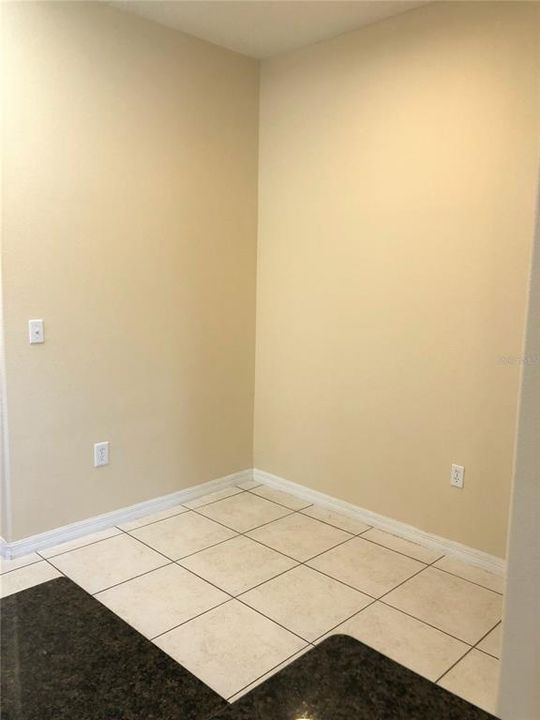 For Rent: $2,200 (4 beds, 3 baths, 1479 Square Feet)