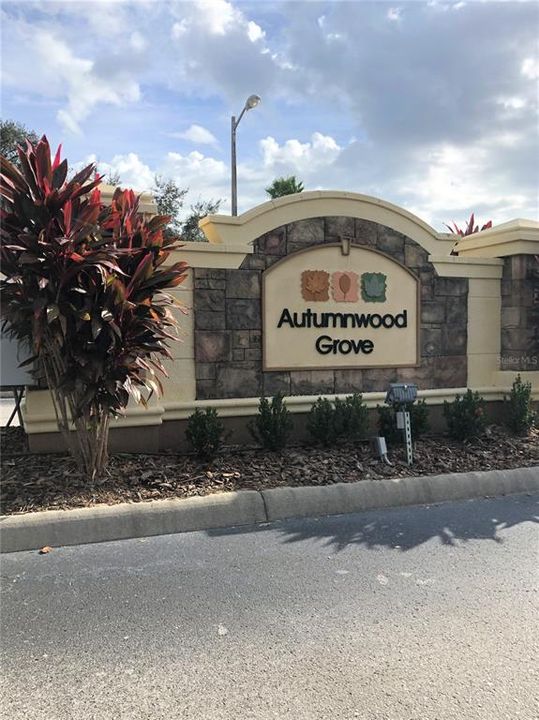 For Rent: $2,200 (4 beds, 3 baths, 1479 Square Feet)